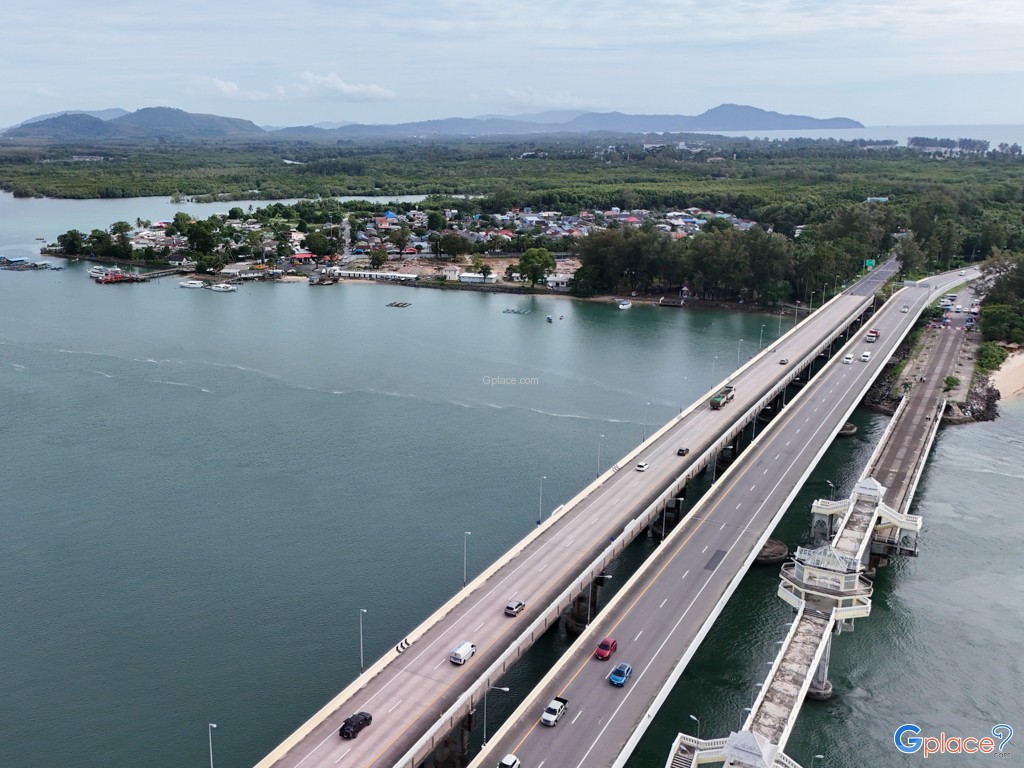 Sarasin Bridge