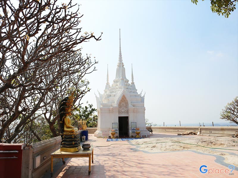Wat Phra Phutthachai