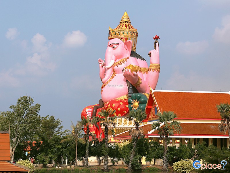 Wat Phrong Akat