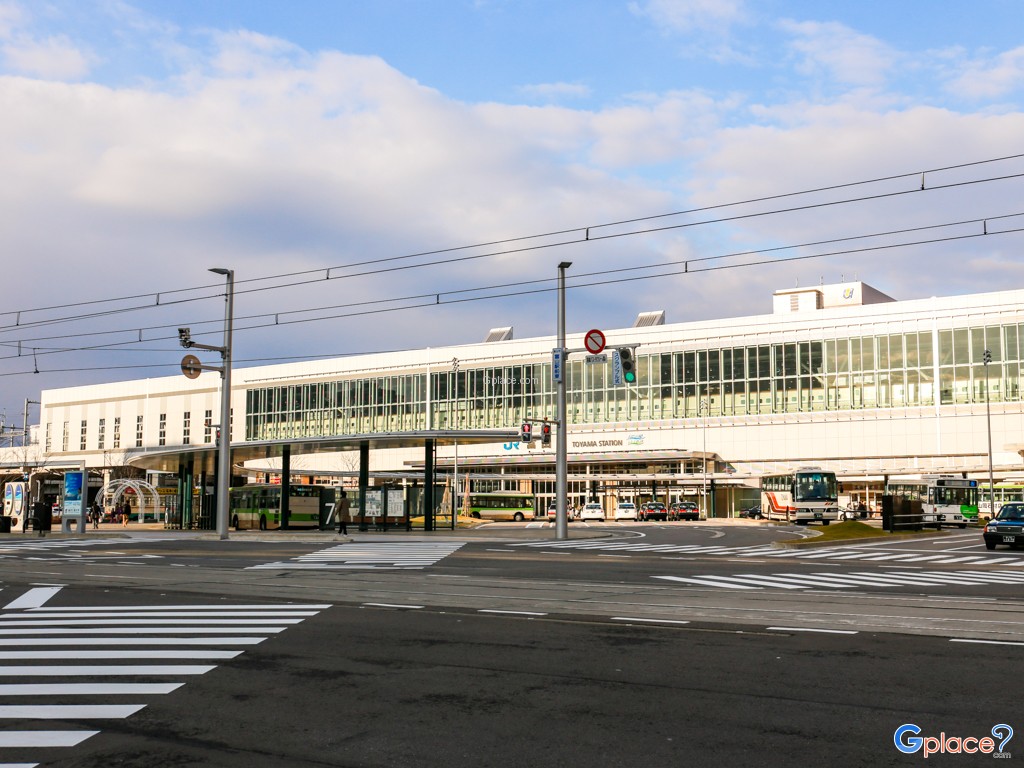 Toyama JR Station