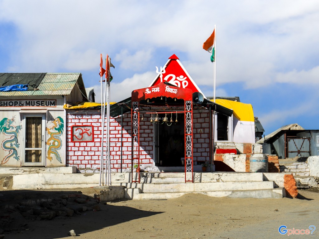 Khardung La Top
