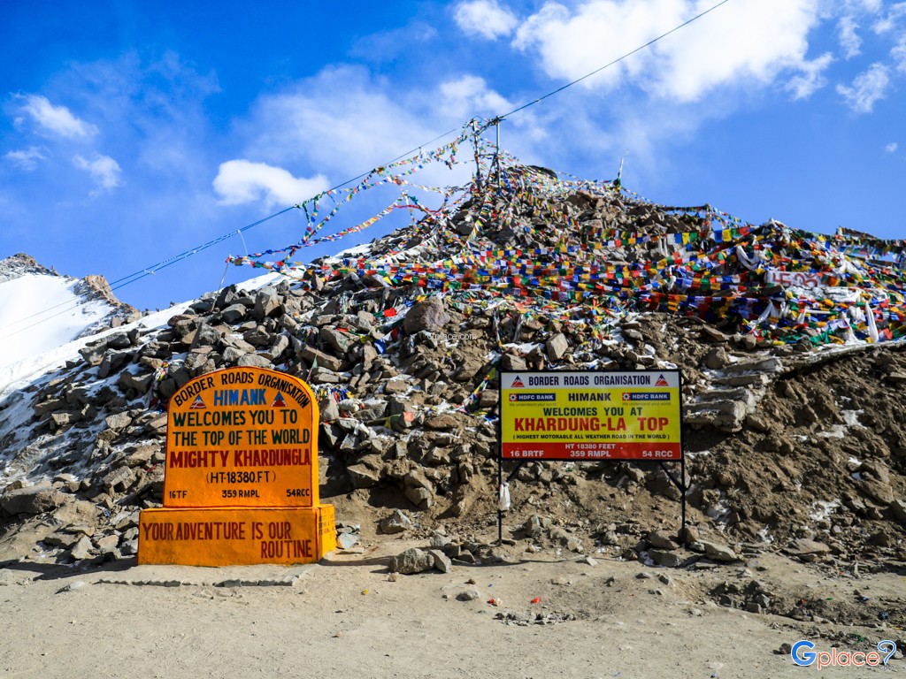 Khardung La Top