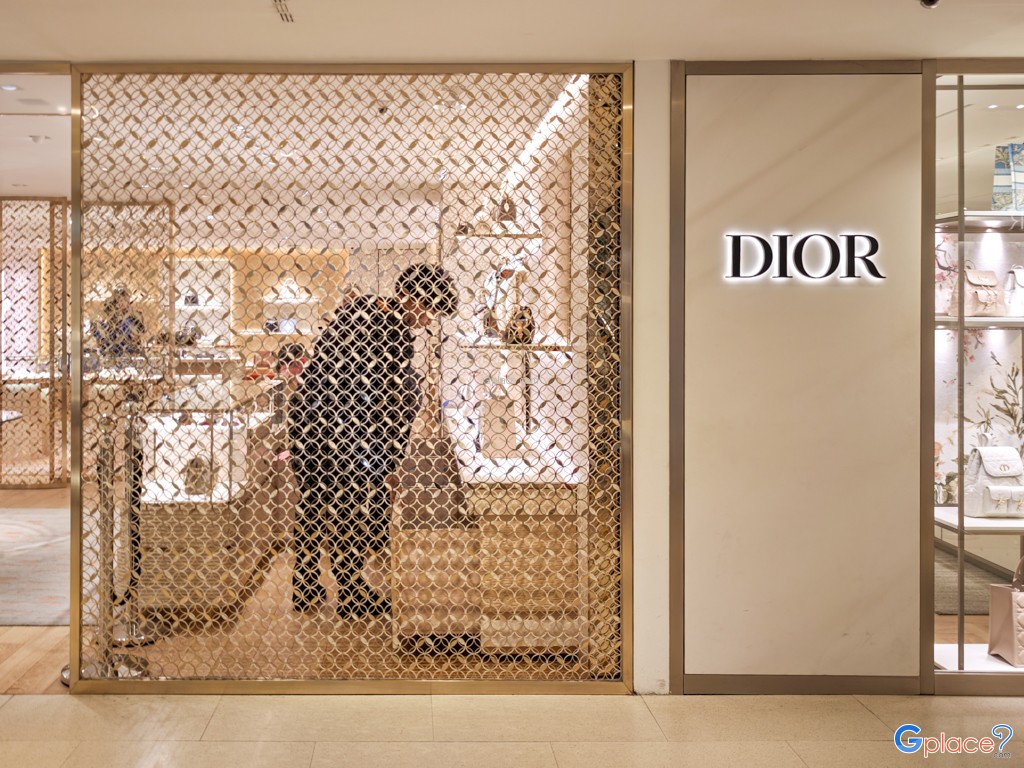 ห้างสรรพสินค้า รีนาเชนเต มิลาน