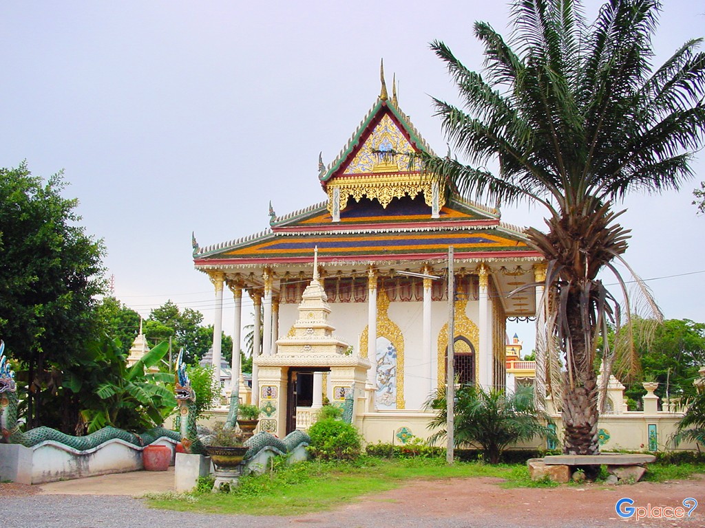 Wat Kaeo Phichit