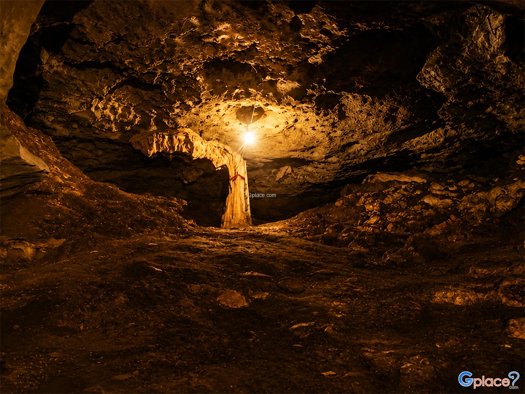Kaew Sawan Bandan Cave