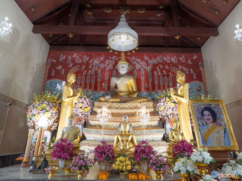 Yai Chai Mongkhon Temple