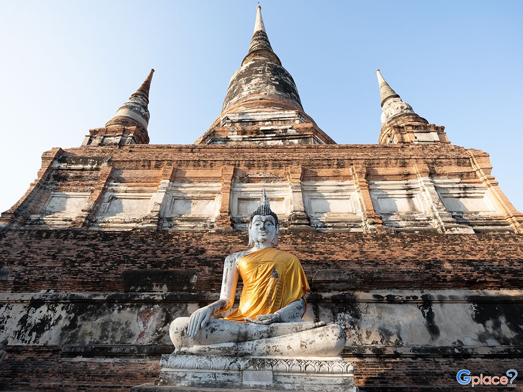 Yai Chai Mongkhon Temple