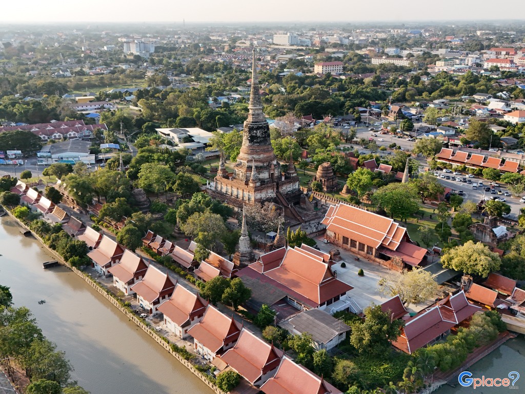 Yai Chai Mongkhon Temple