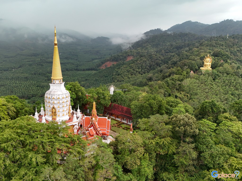 Wat Ratupatham寺