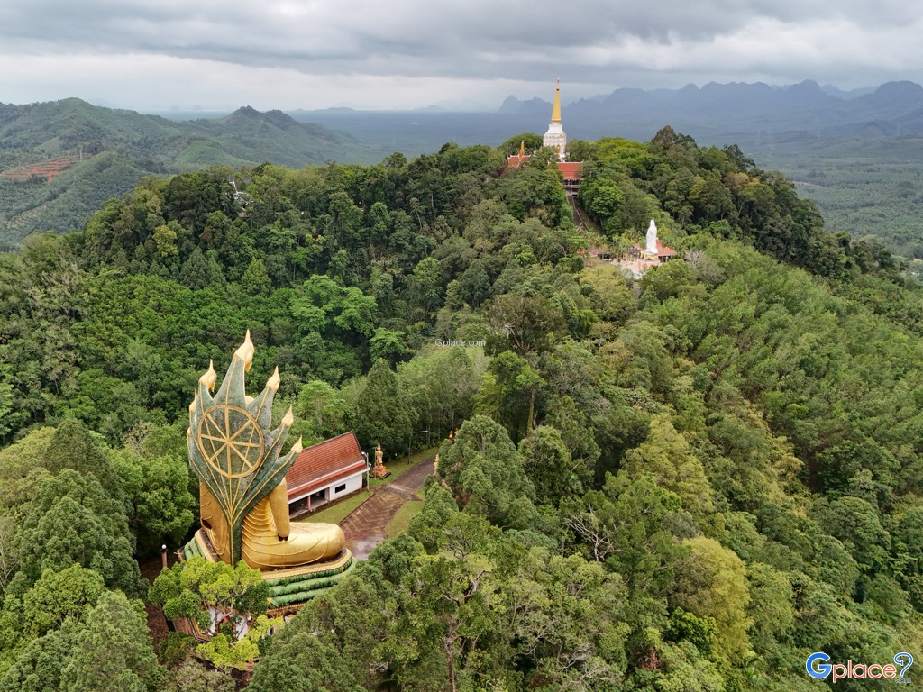 Wat Ratupatham寺