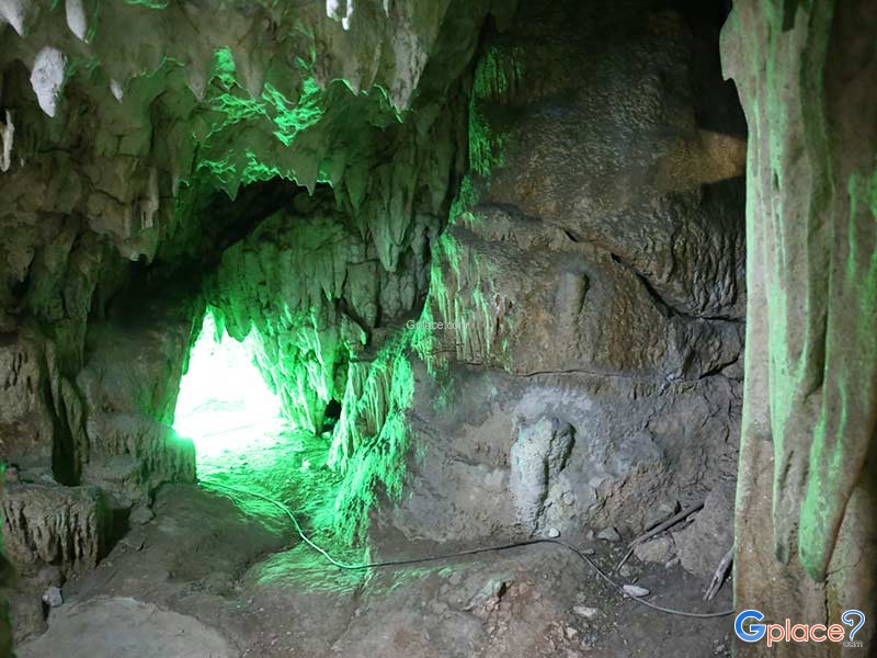 斯维莱洞穴