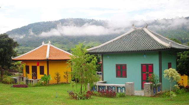 เดอะ เนเชอรัล เยิร์ท รีสอร์ท 