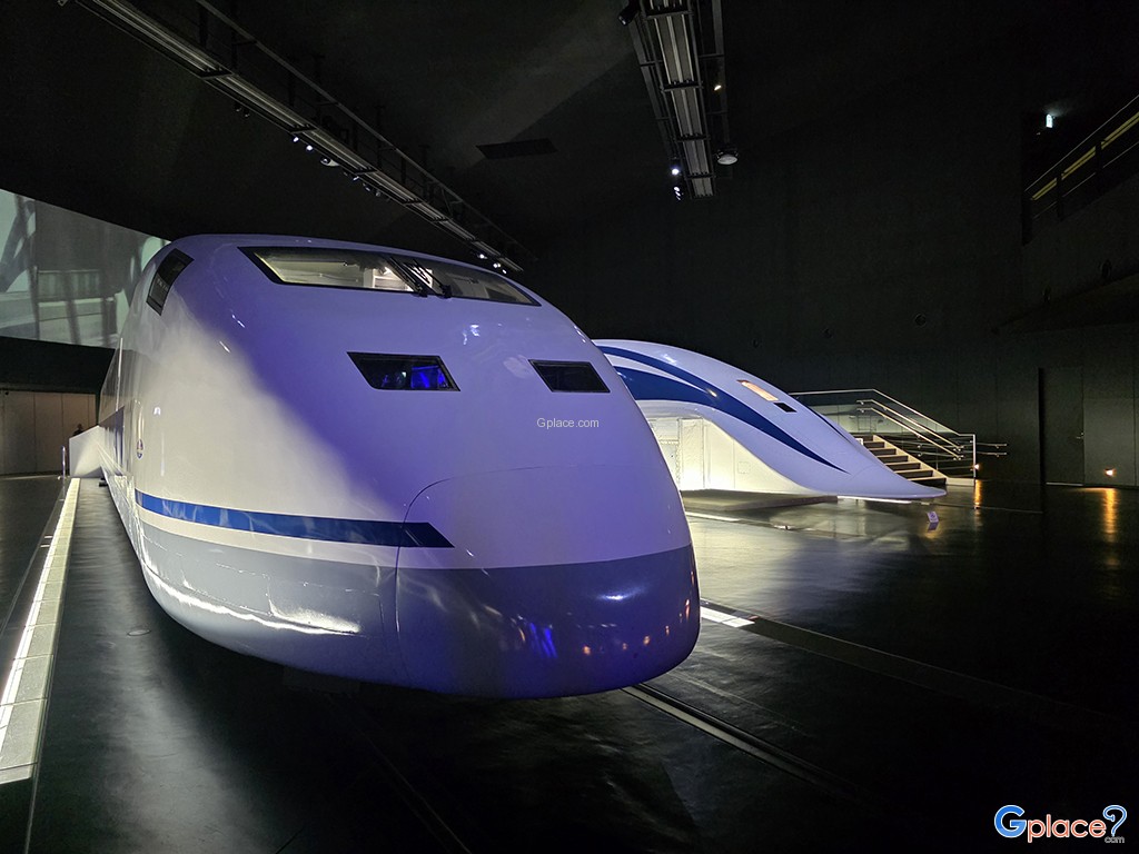 SCMaglev and Railway Park