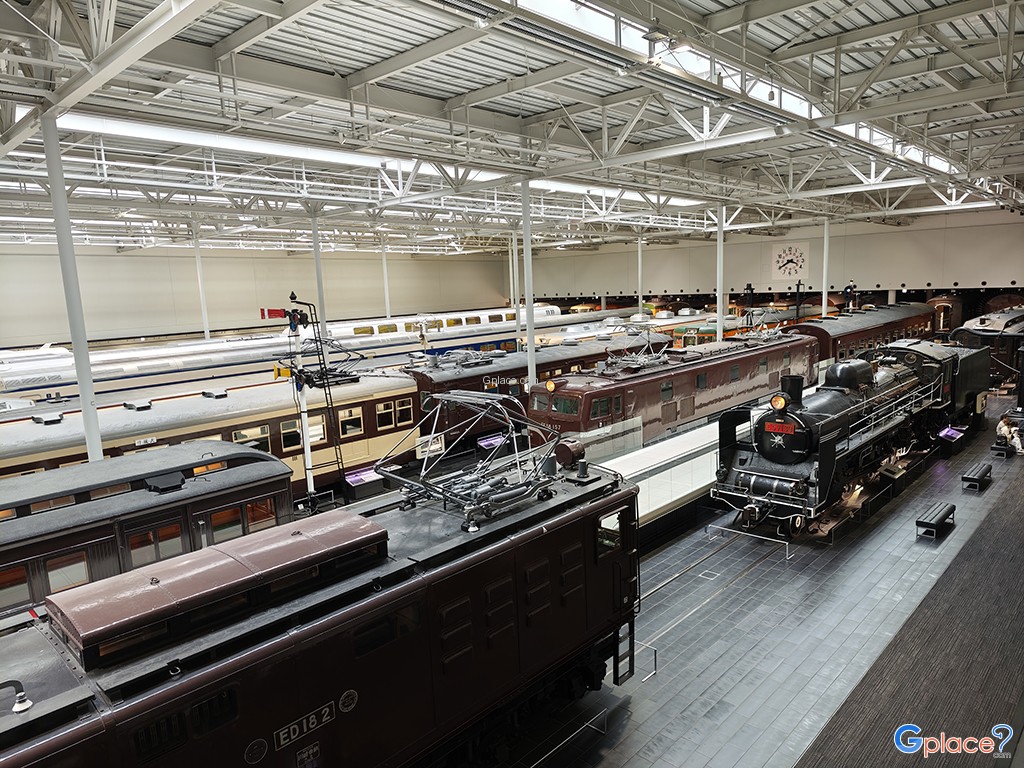 SCMaglev and Railway Park