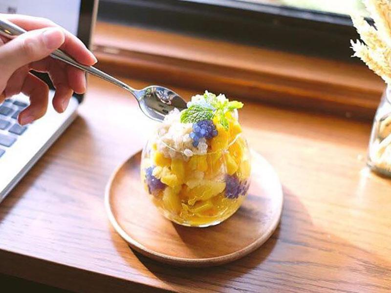 Early Bird Coffee and Dessert bar