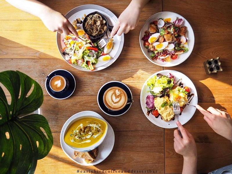 Early Bird Coffee and Dessert bar