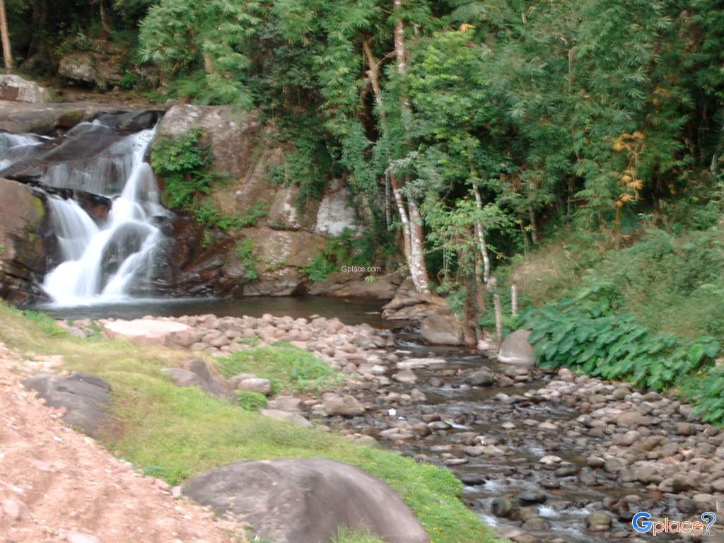 น้ำตกภูสอยดาว อุตรดิตถ์