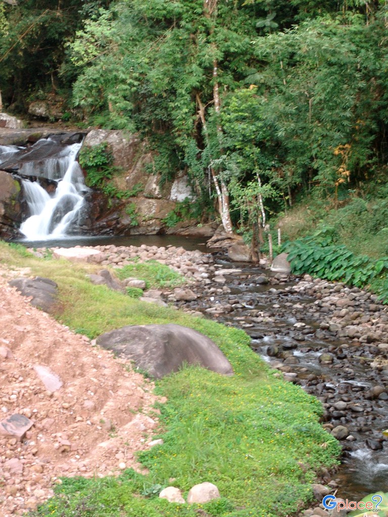 น้ำตกภูสอยดาว อุตรดิตถ์