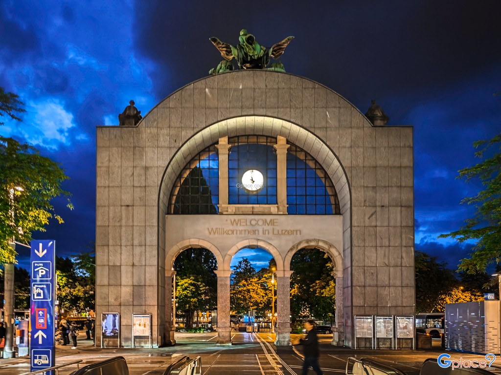 สถานีรถไฟลูเซิร์น