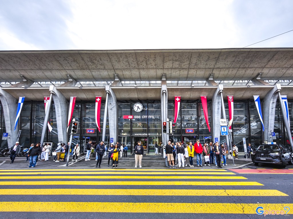 สถานีรถไฟลูเซิร์น