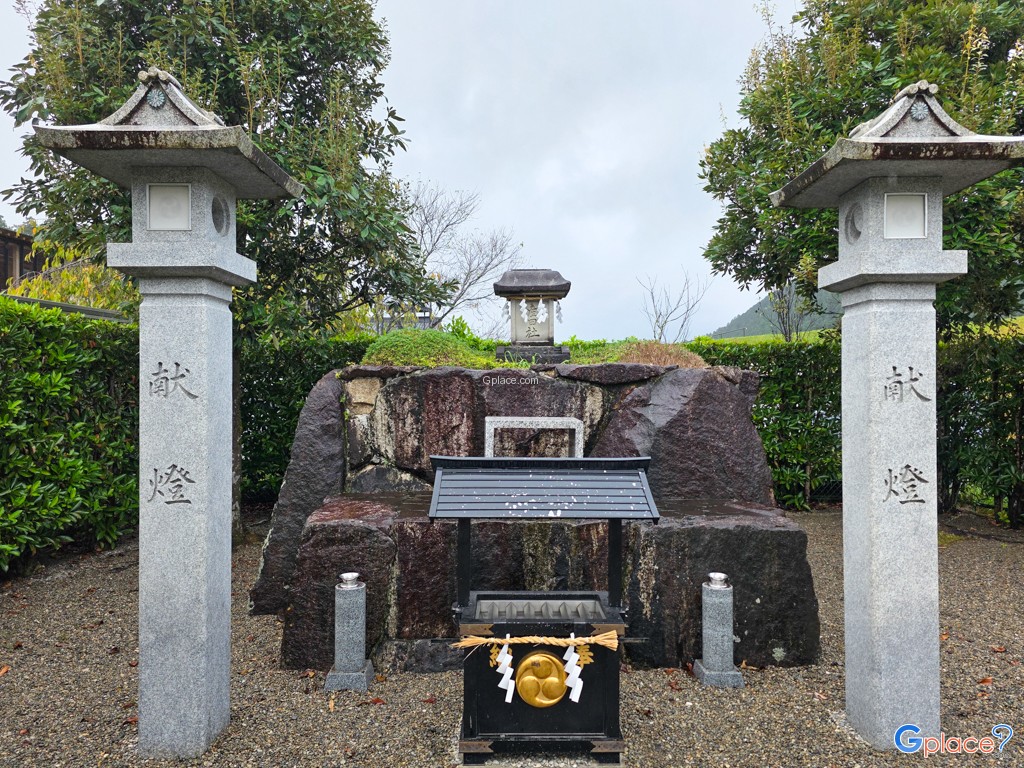 ศาลเจ้าอุบุตะชะ โฮงูโจ