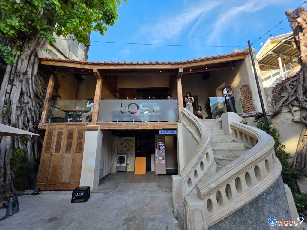 ถนนทรงวาด