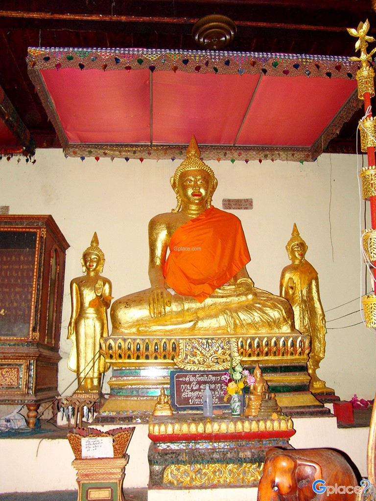 Wat Phra Boromthat Tak