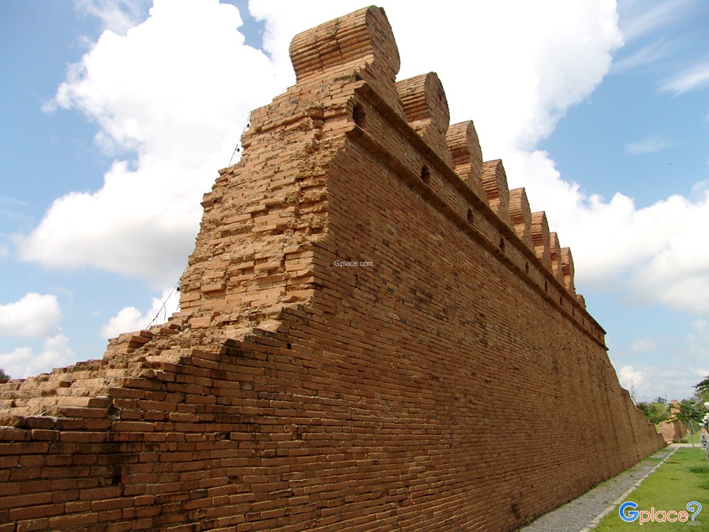 洛坤府城墙