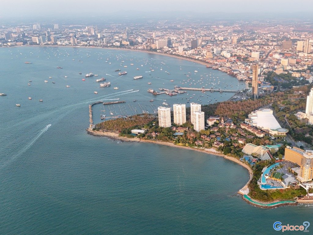 芭堤雅海灣碼頭