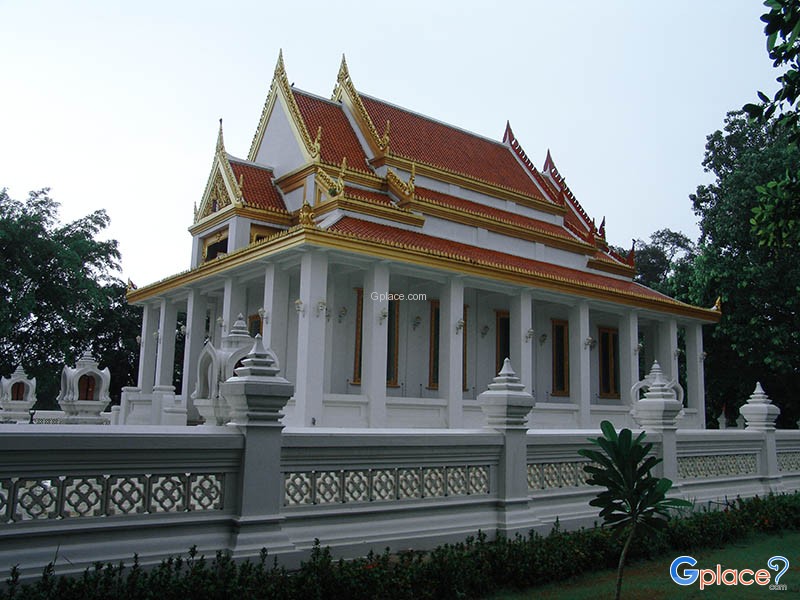 Wat Tha Sutthawat Ang Thong