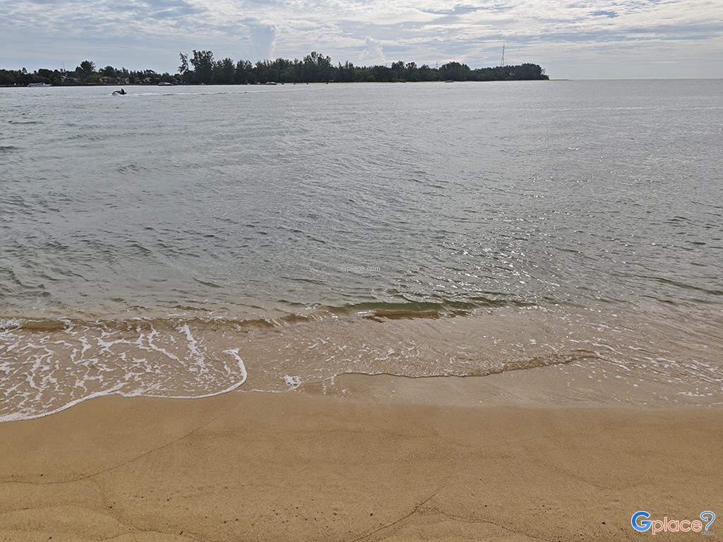 Tha Nun beach