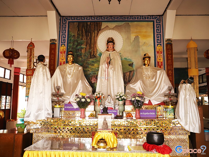 ศาลเจ้าแม่กวนอิมพระราชทาน บ้านยาง