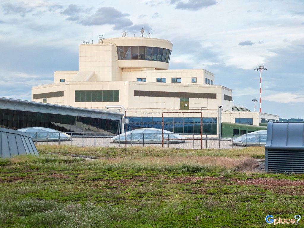 ท่าอากาศยานมิลาโนมัลเปนซา