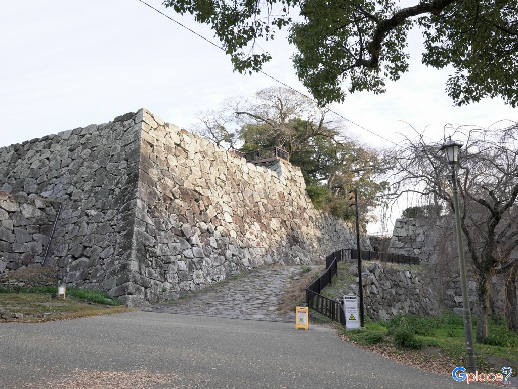 Fukuoka Castle Ruins