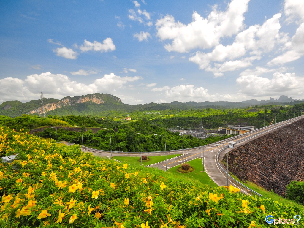 Ratchaprapha Dam