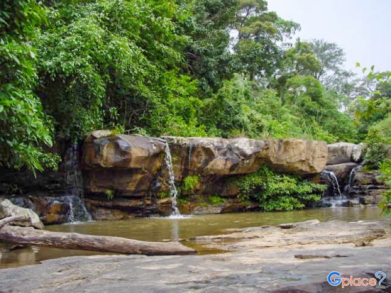 Thep Phana Waterfall