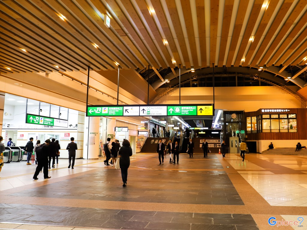 สถานีรถไฟ เจอาร์ นะงะโน