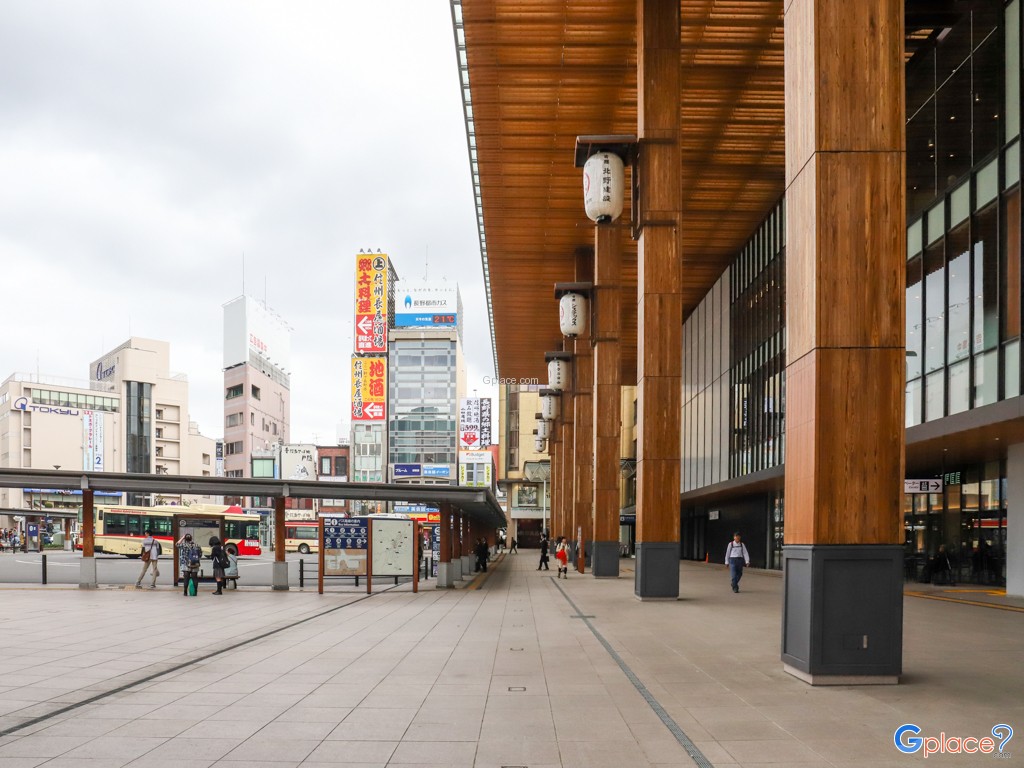 สถานีรถไฟ เจอาร์ นะงะโน