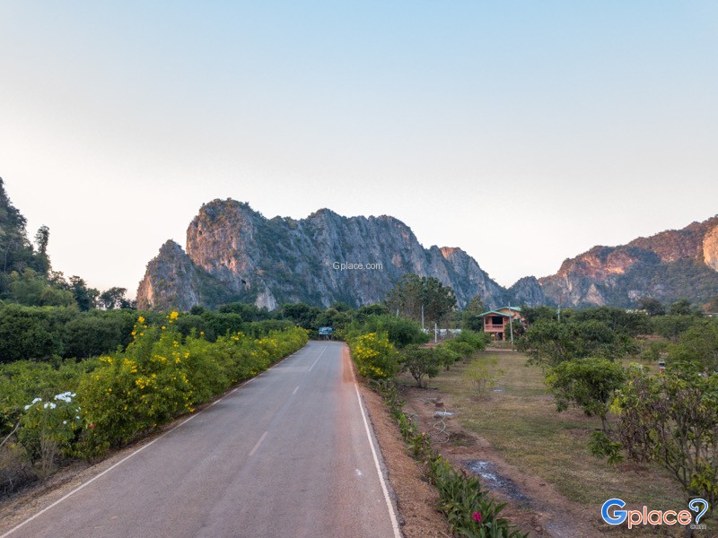 บ้านชายเขา สวิตเซอร์แลนด์เมืองไทย หุบป่าตาด