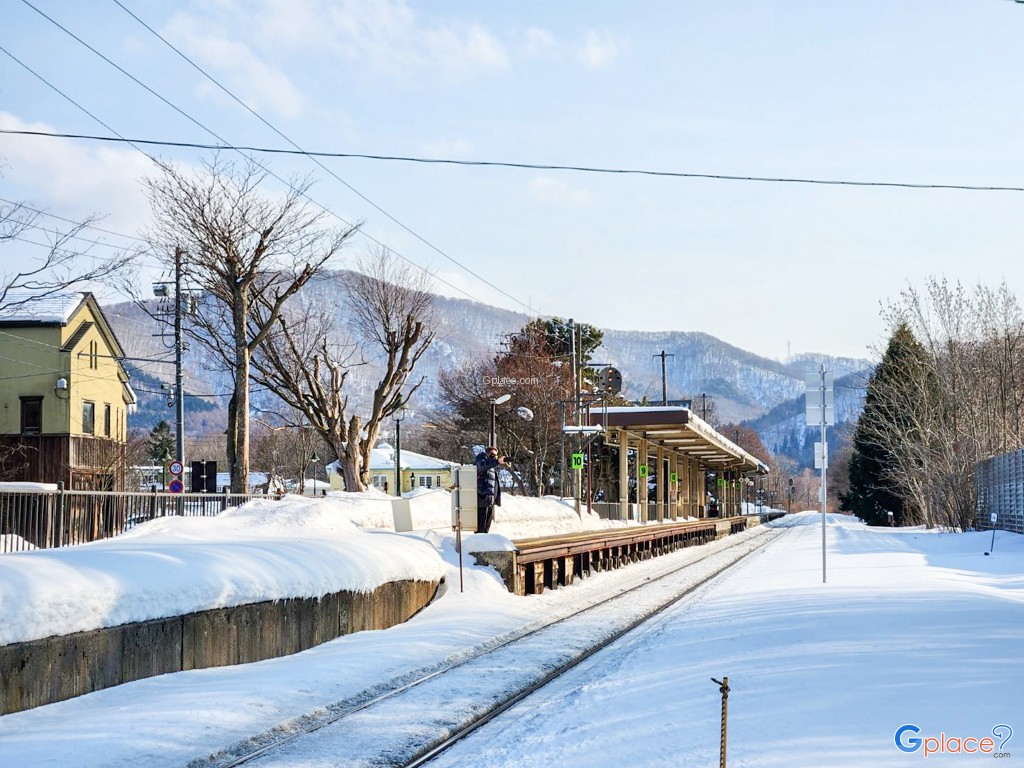 สถานีรถไฟโอนุมะโคเอน