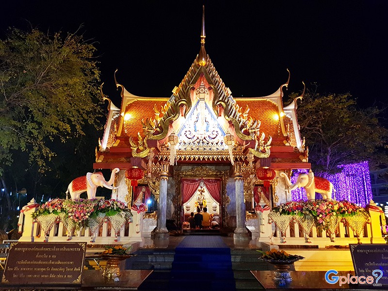 King Taksin Shrine Tak