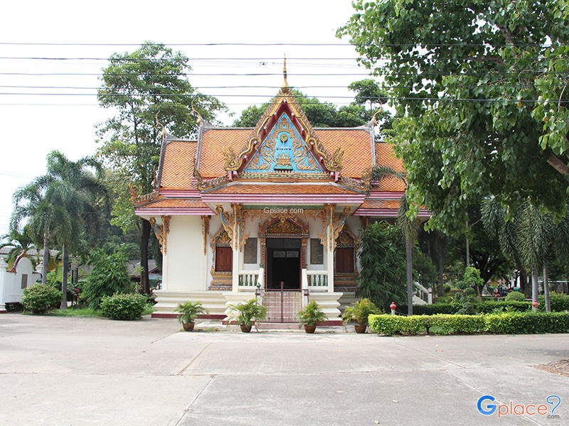 蓬玛瓦皇家寺庙