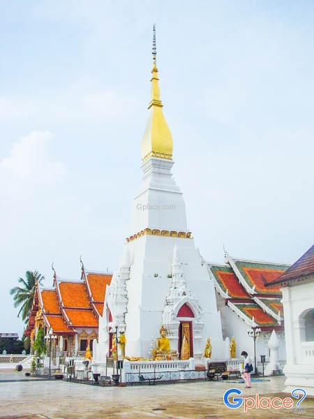 Wat Phra That Choeng Chum Worawihan