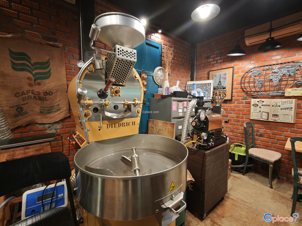 กัสจัง คาเฟ่ และโรงคั่วกาแฟ