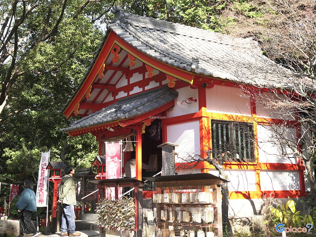 ศาลเจ้าเท็นไคอินาริ