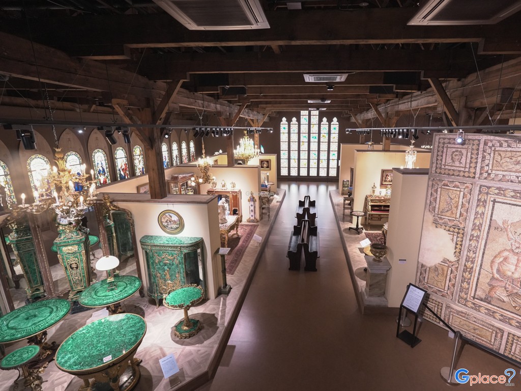 เฮาส์ ออฟ เวสเทิร์น อาร์ต