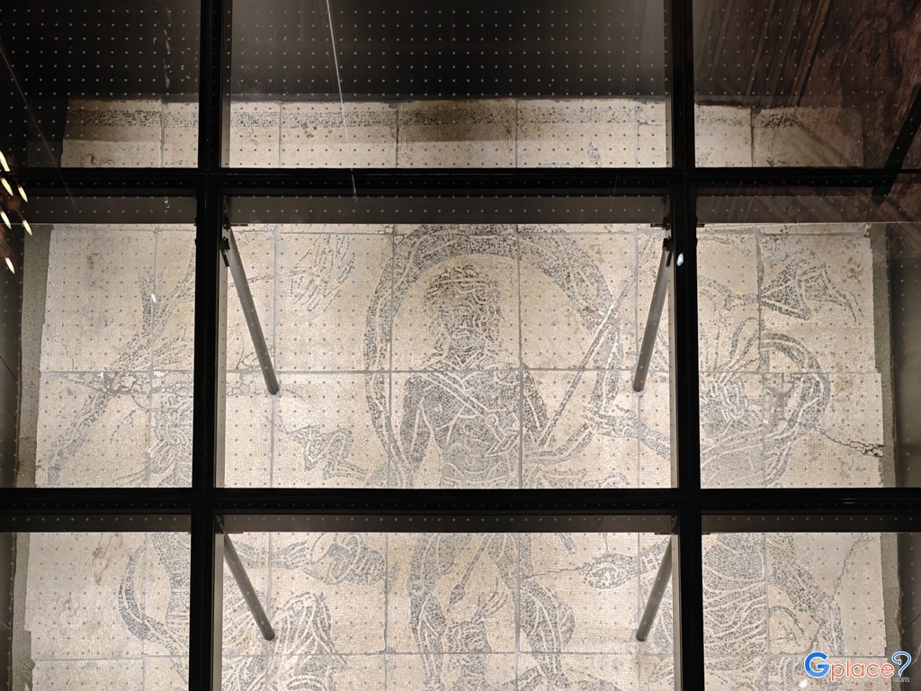 เฮาส์ ออฟ เวสเทิร์น อาร์ต