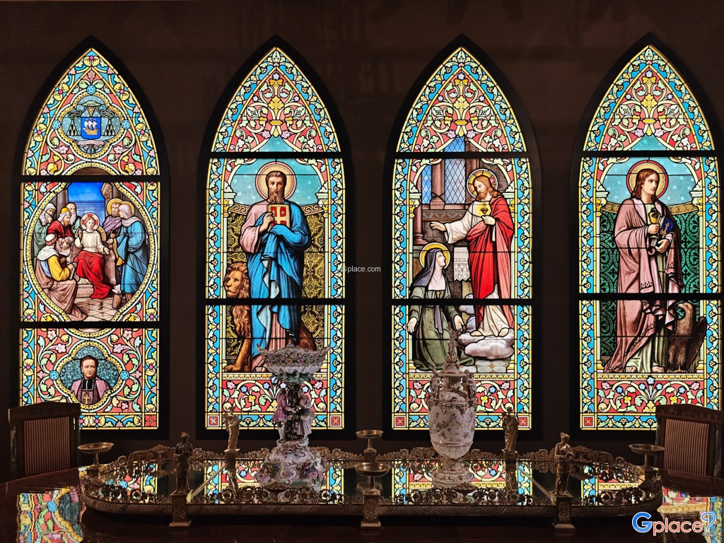 เฮาส์ ออฟ เวสเทิร์น อาร์ต