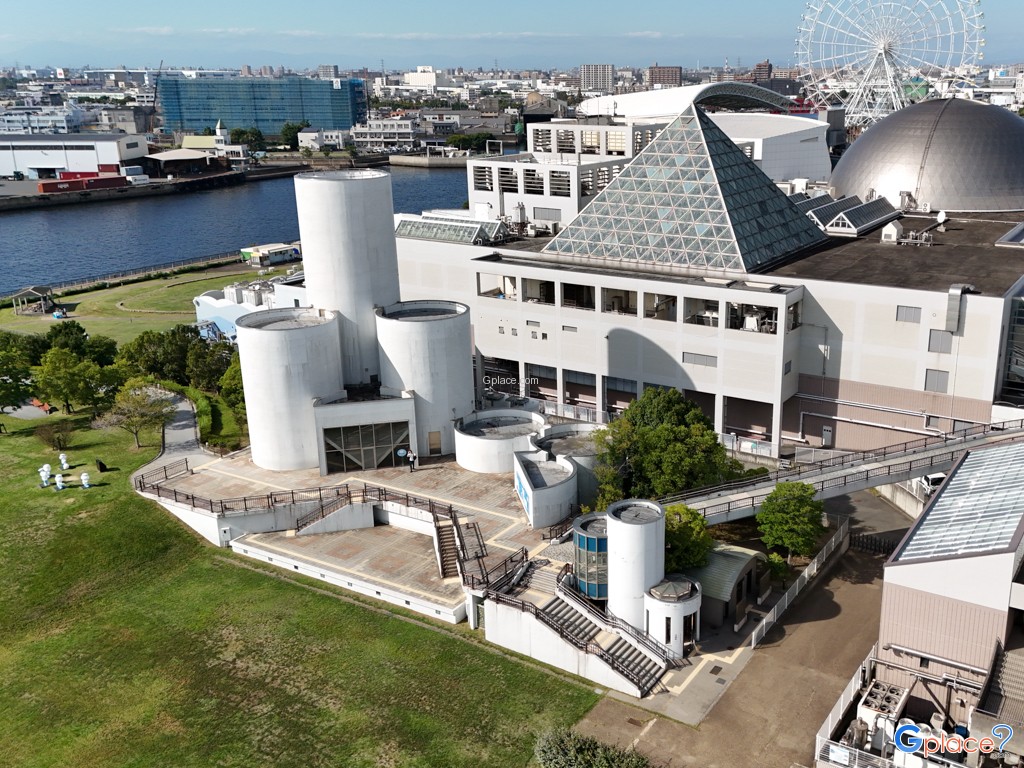 Port of Nagoya Public Aquarium