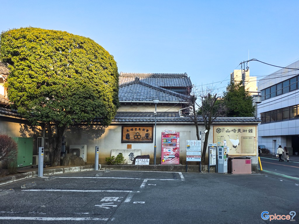 Ichibangai Street or Kurazukuri Street